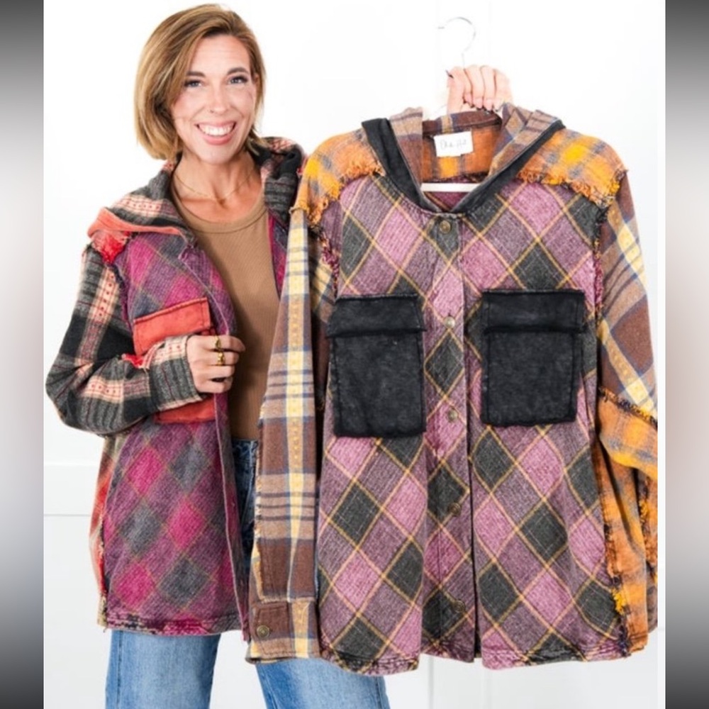 Oli & Hali size small over sized fit plaid shacket.